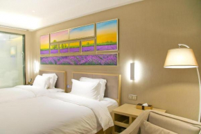Lavande Hotels Shenzhen Longgang Dayun Center Jixiang Metro Station